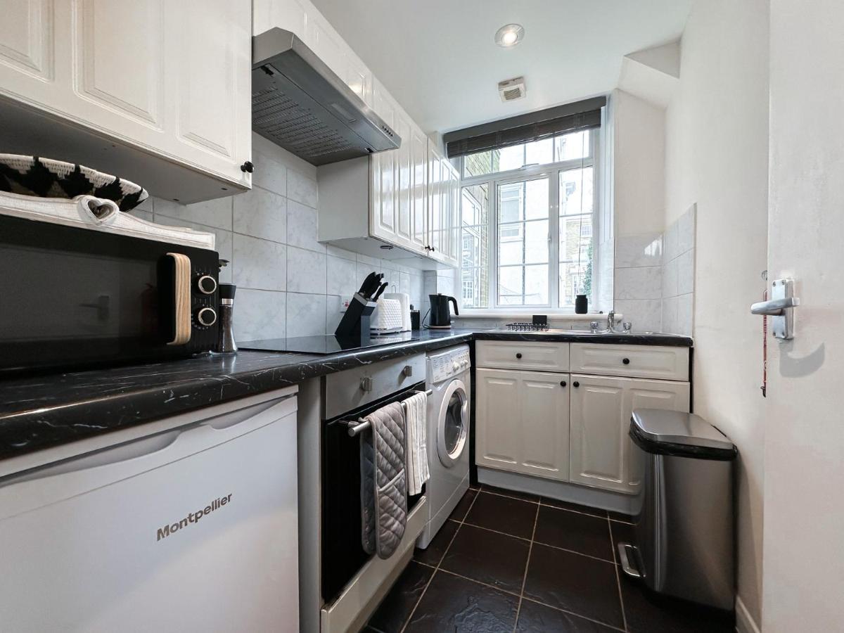 ברייטון Spacious Apartment - Double And Sofa Bed - Wonderful Pavilion Views מראה חיצוני תמונה